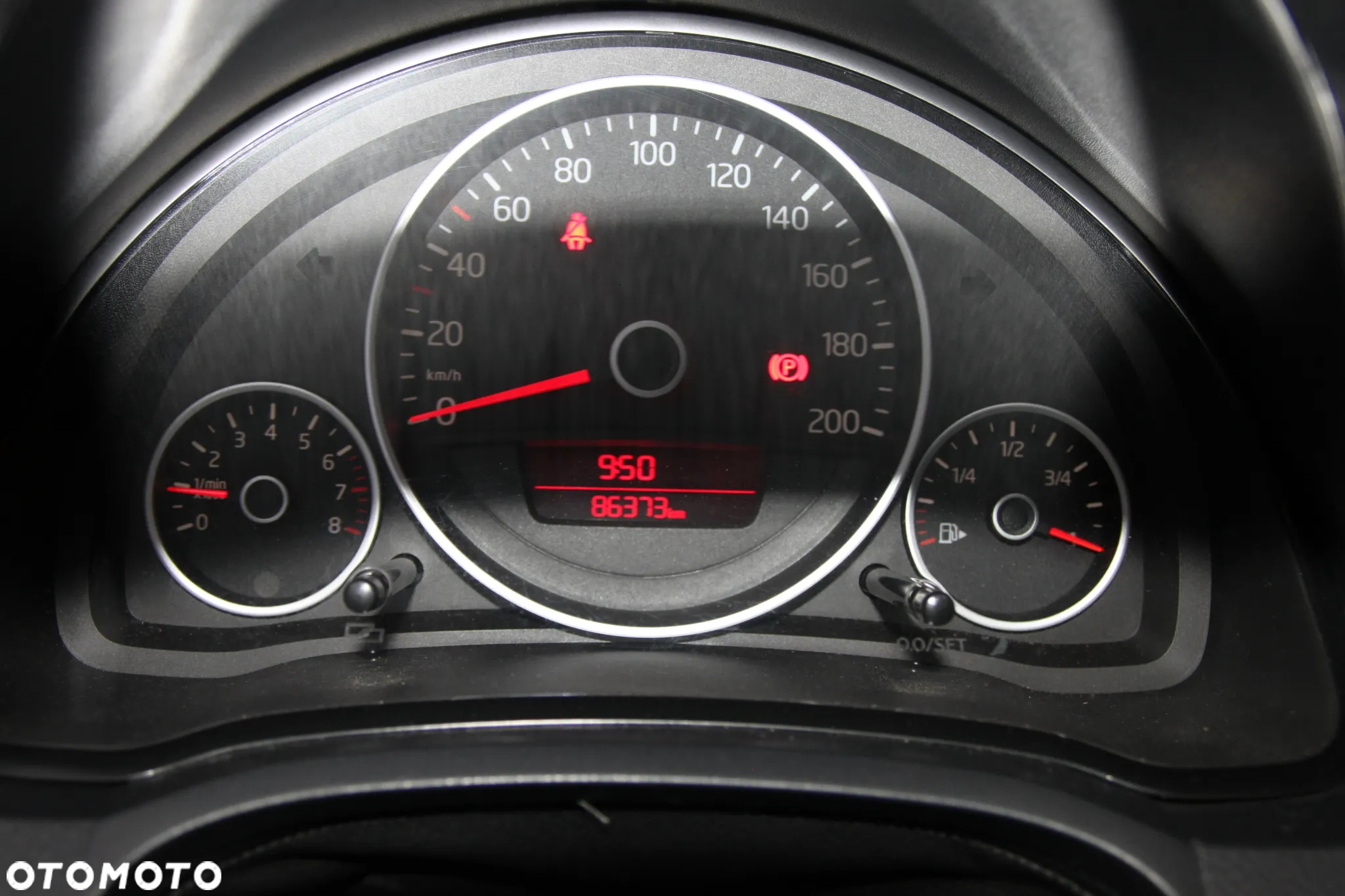 Volkswagen up! 1.0 move - 13