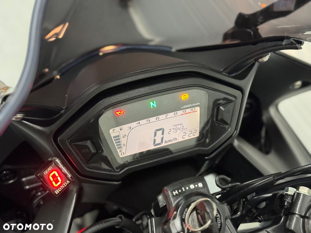 Honda CBR - 27