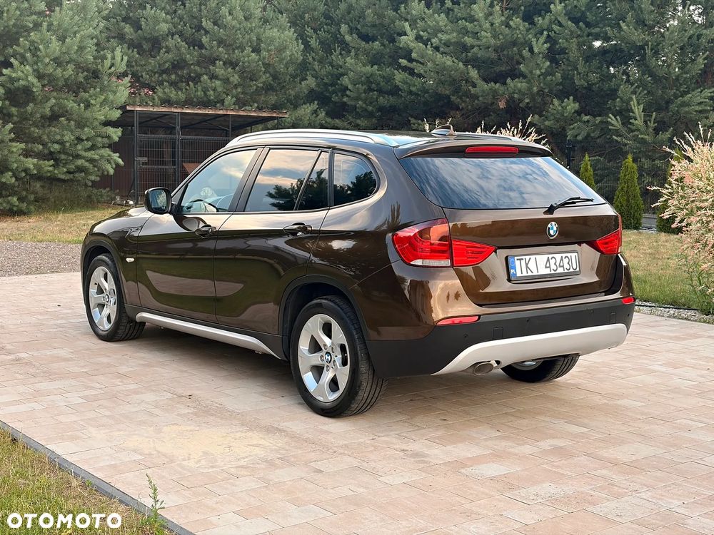 BMW X1 xDrive20d - 14