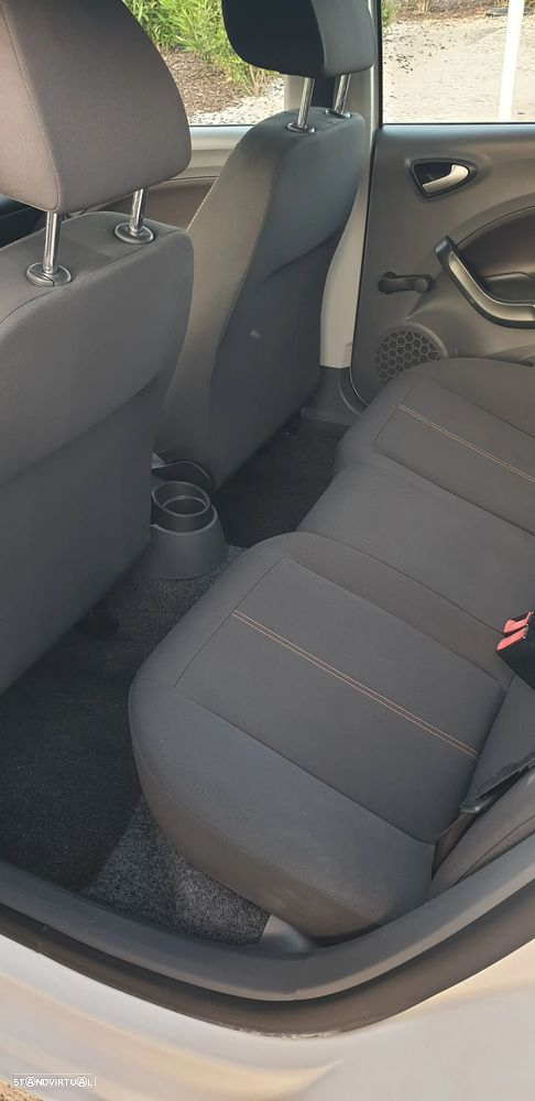 SEAT Ibiza ST - 12