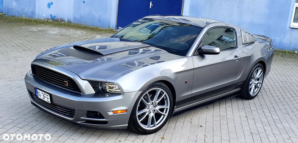 Ford Mustang 3.7 V6 Premium - 14