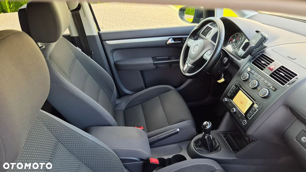 Volkswagen Touran 1.6 TDI DPF BlueMotion Technology Comfortline - 10