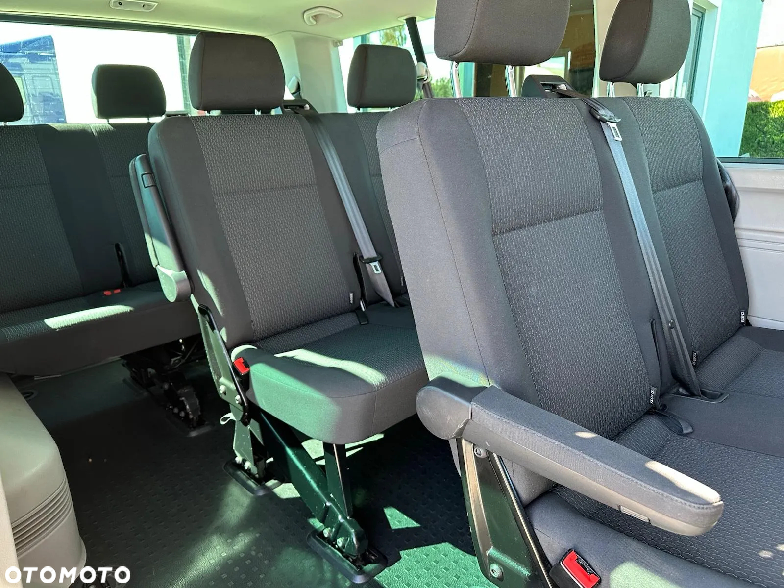 Volkswagen Caravelle 2.0 TDI L1 Comfortline DSG - 15