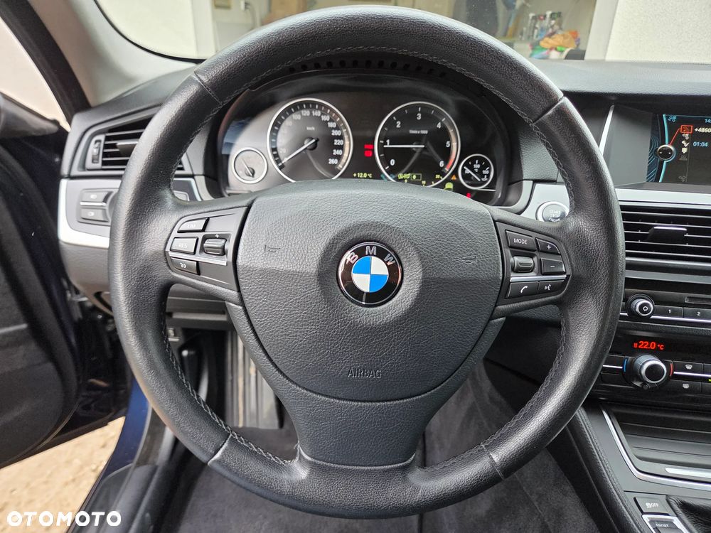 BMW Seria 5 520d - 15