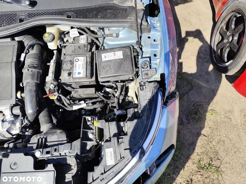 Citroën C4 PureTech 130 Stop&Start EAT8 MAX - 28