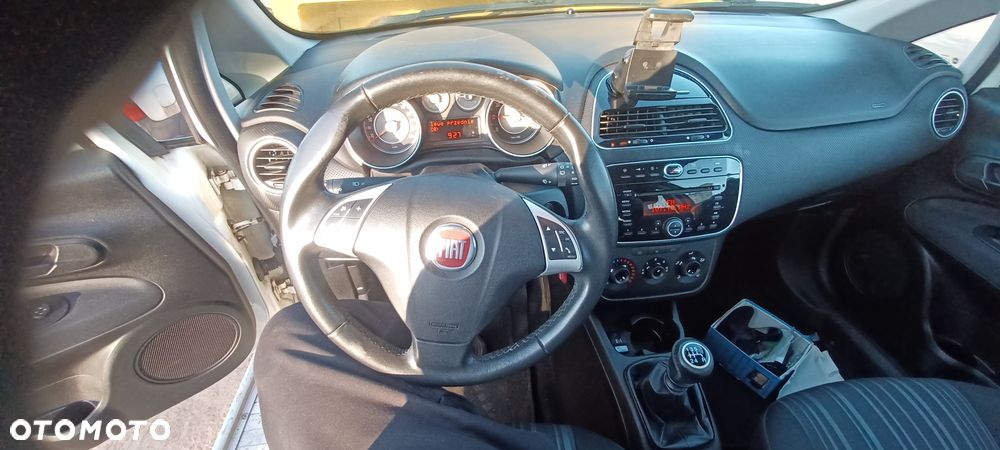 Fiat Punto - 11