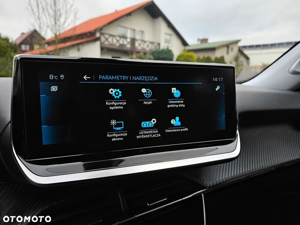 Peugeot 2008 1.5 BlueHDi Allure S&S - 22