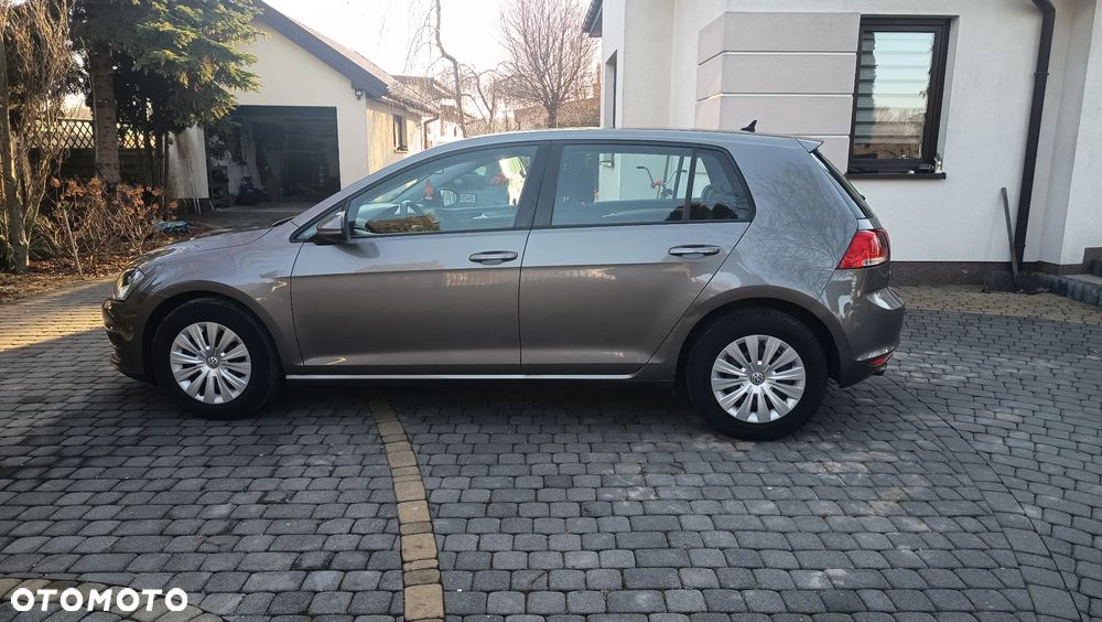 Volkswagen Golf 1.6 TDI BlueMotion Technology Comfortline - 8