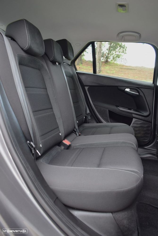 Fiat Tipo Station Wagon 1.6 M-Jet Lounge DCT - 37