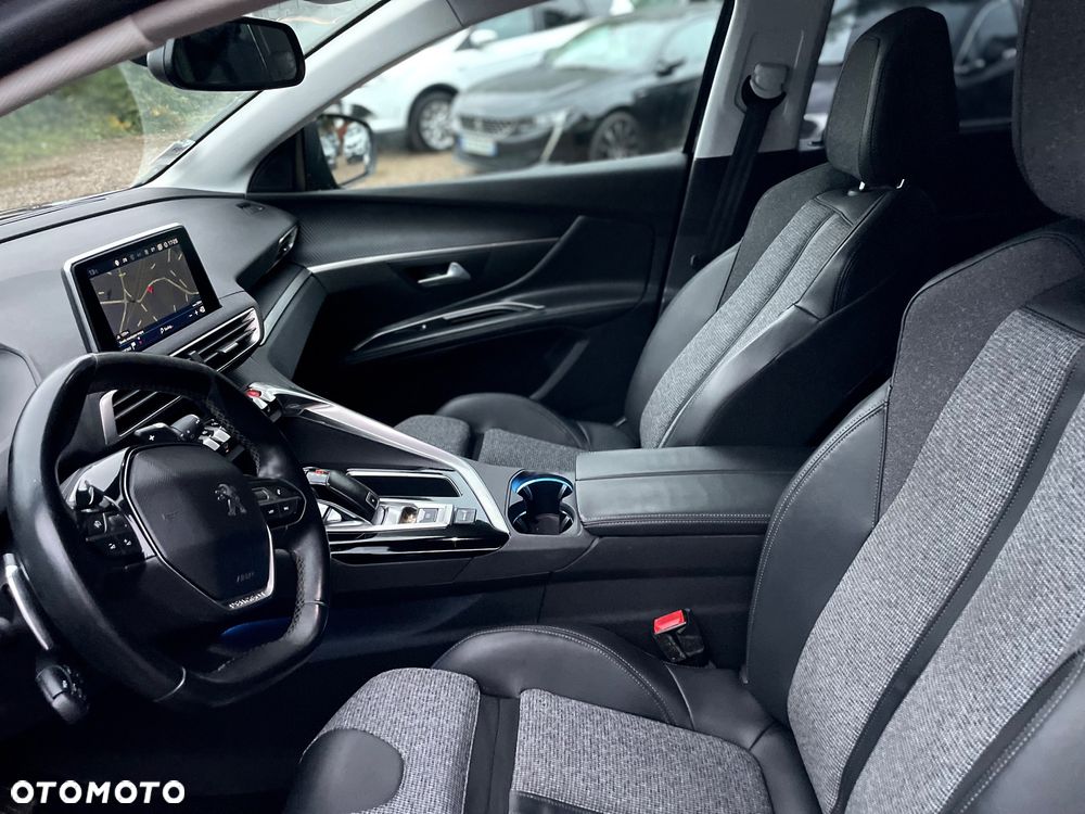 Peugeot 5008 BlueHDI 120 EAT6 Allure - 9