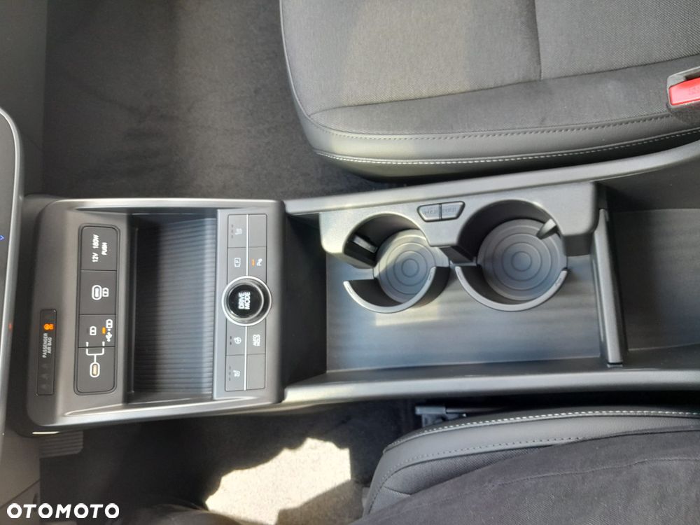 Hyundai Kona 65kWh Executive - 36