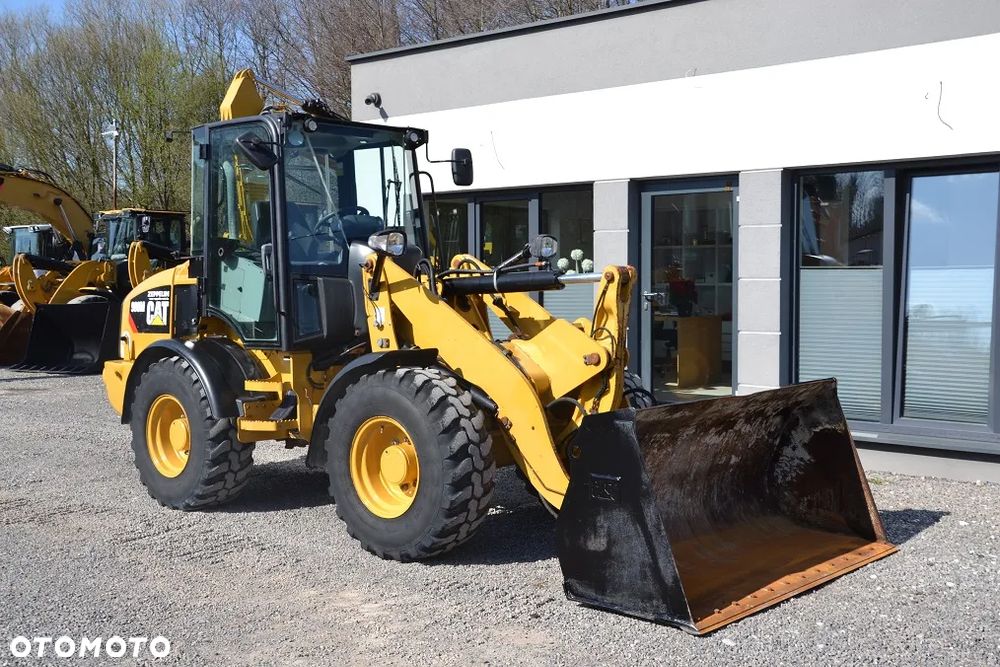 Caterpillar 908 M - 14