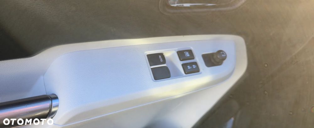Suzuki Ignis 1.2 Premium - 11