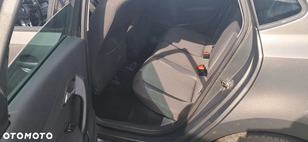 Volkswagen Polo 1.4 DSG Team - 16