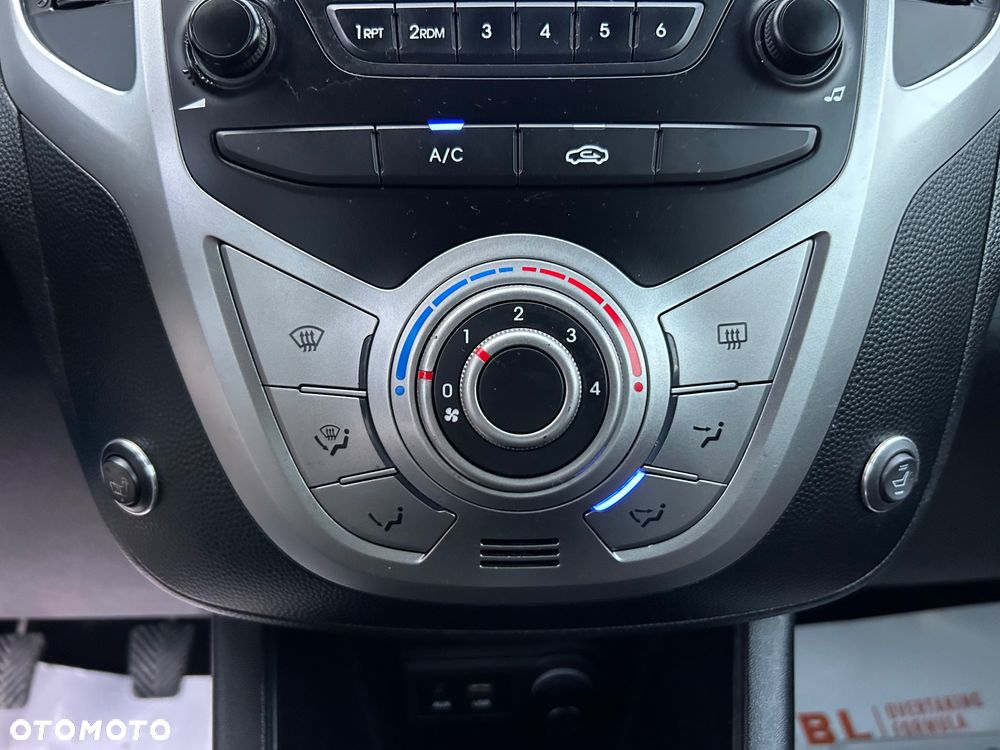 Hyundai ix20 1.4 Classic - 19