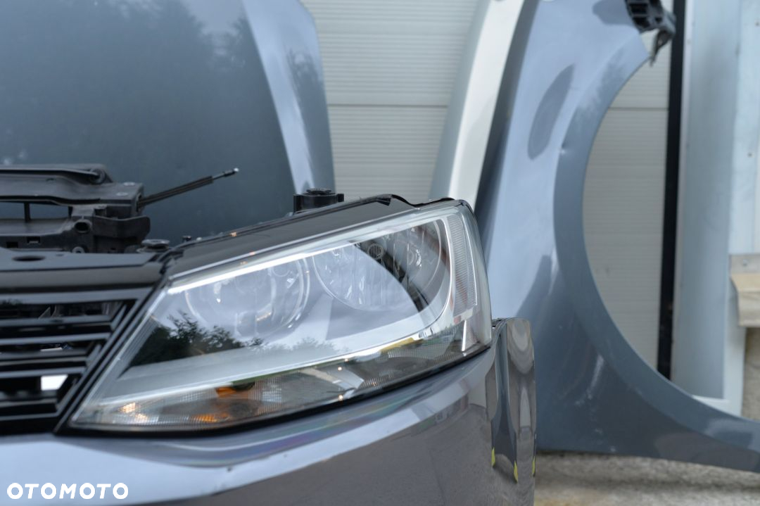 MASKA BŁOTNIK LAMPA ZDERZAK PAS BELKA VW JETTA 10- - 7