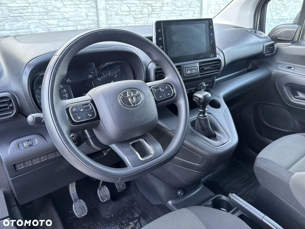 Toyota PROACE CITY - 23