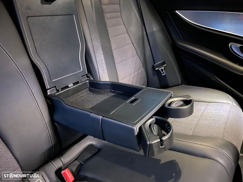 Mercedes-Benz E 300 de Avantgarde - 12