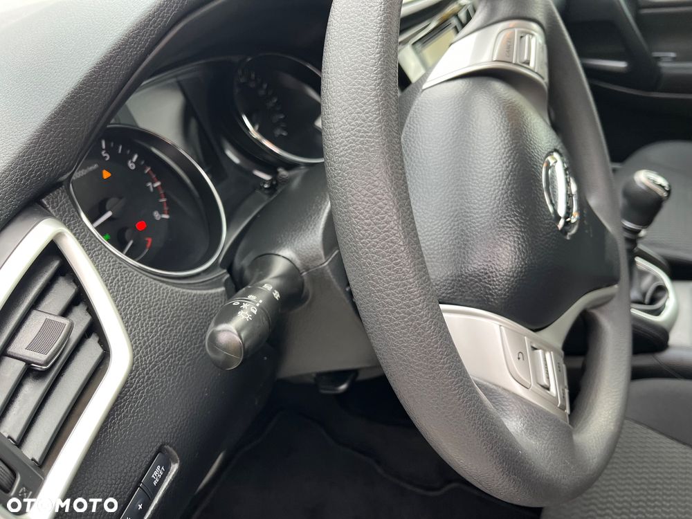 Nissan Qashqai 1.2 DIG-T Visia - 9