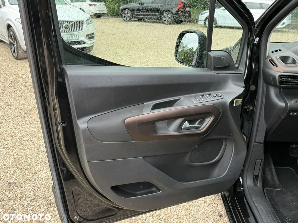 Peugeot Rifter 1.2 PureTech GT S&S - 12