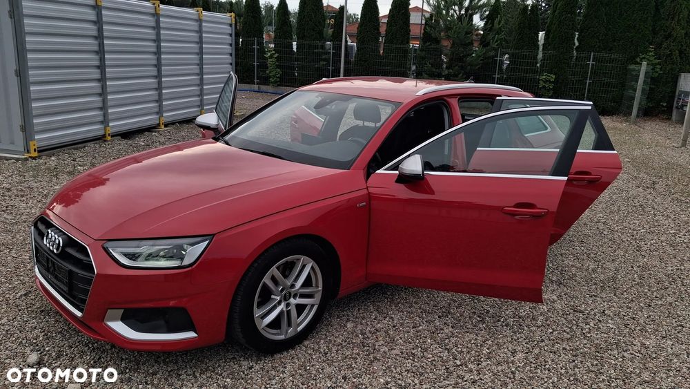 Audi A4 Avant 35 TFSI S tronic design - 1