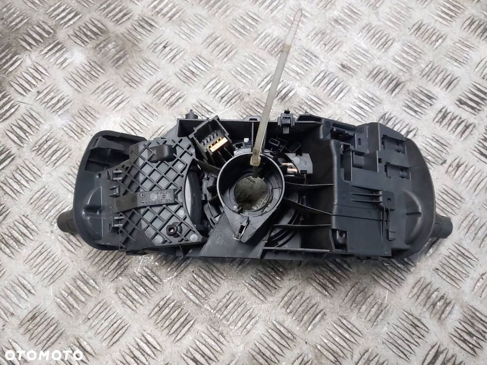 MANETKA PRZEŁĄCZNIK ZESPOLONY TAŚMA SYGNAŁU RENAULT KANGOO II 8200906823 - 7