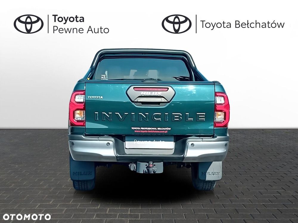 Toyota Hilux 2.8 D-4D mHEV Double Cab Invincible 4x4 - 5
