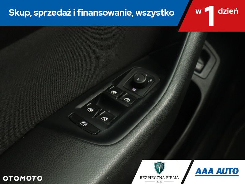 Volkswagen Passat Variant - 18