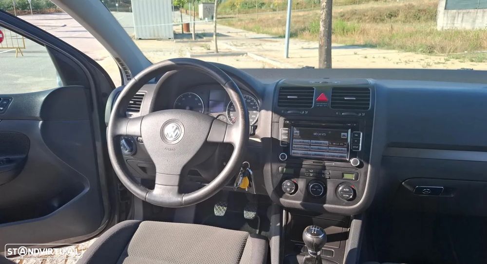 VW Golf - 2