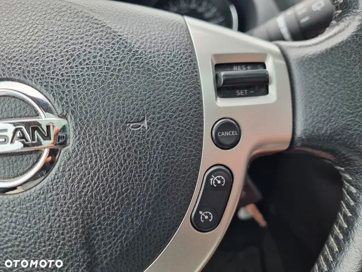 Nissan Qashqai 2.0 Tekna - 24