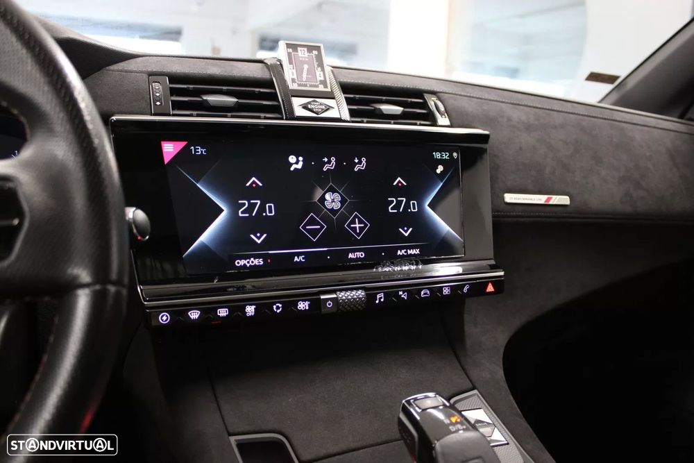 DS DS7 Crossback - 17