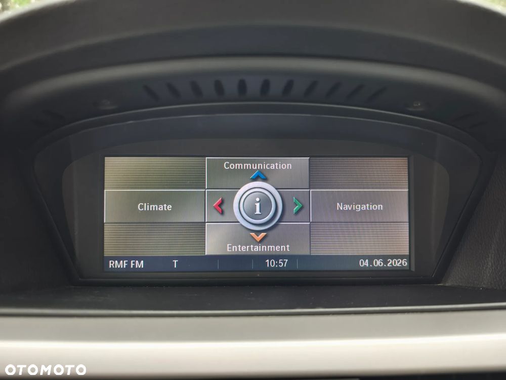 BMW Seria 3 320d - 19