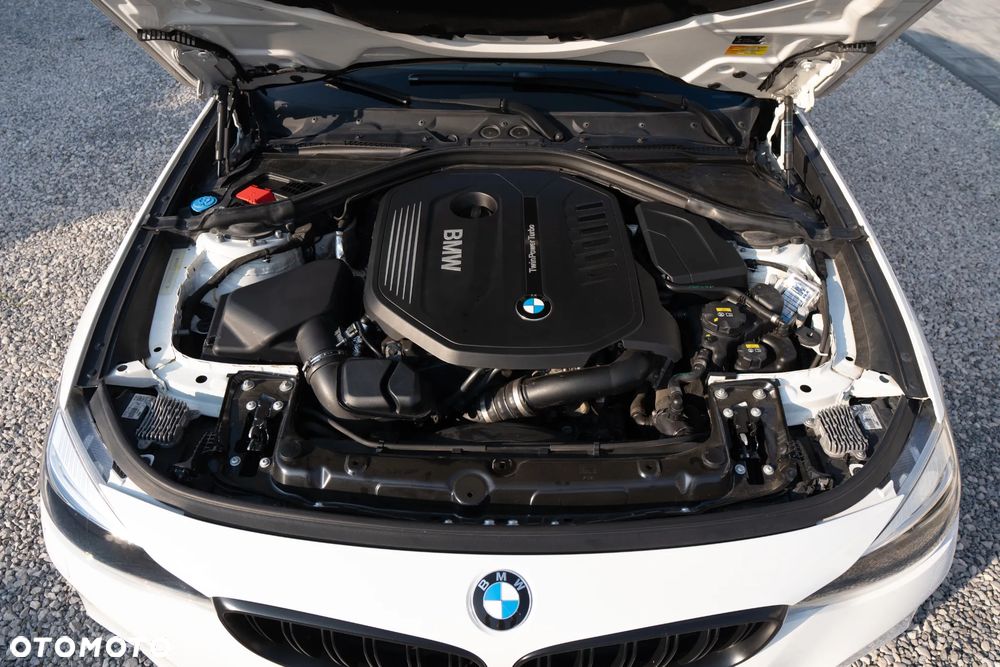 BMW 3GT 340i xDrive M Sport - 21