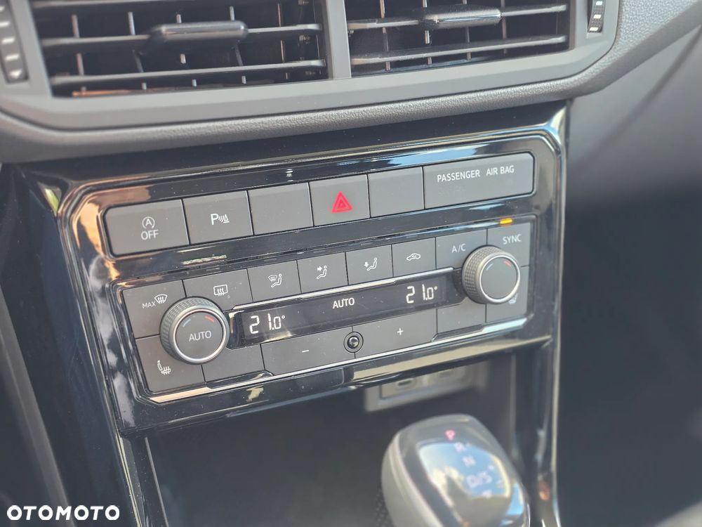 Volkswagen T-Cross 1.5 TSI ACT Life DSG - 17