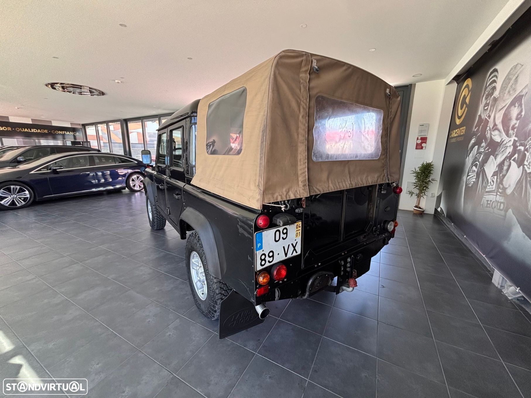 Land Rover Defender 130 CD 2.5 Td5 E - 11