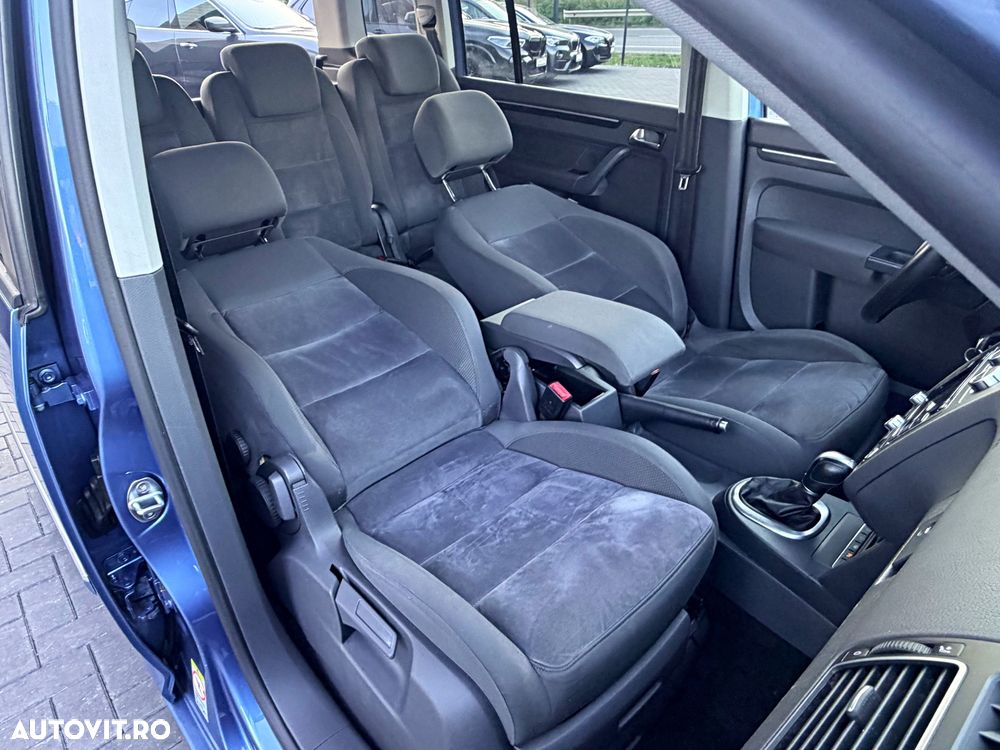 Volkswagen Touran 1.6 TDI DPF BlueMotion Technology DSG Cup - 9