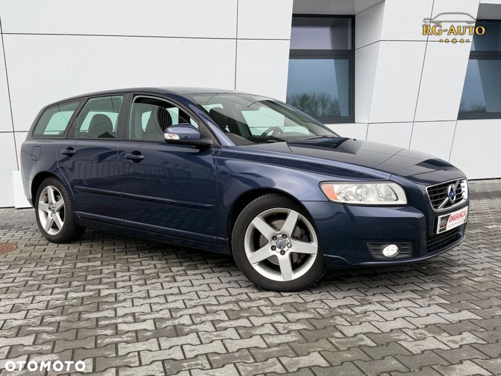 Volvo V50 - 3