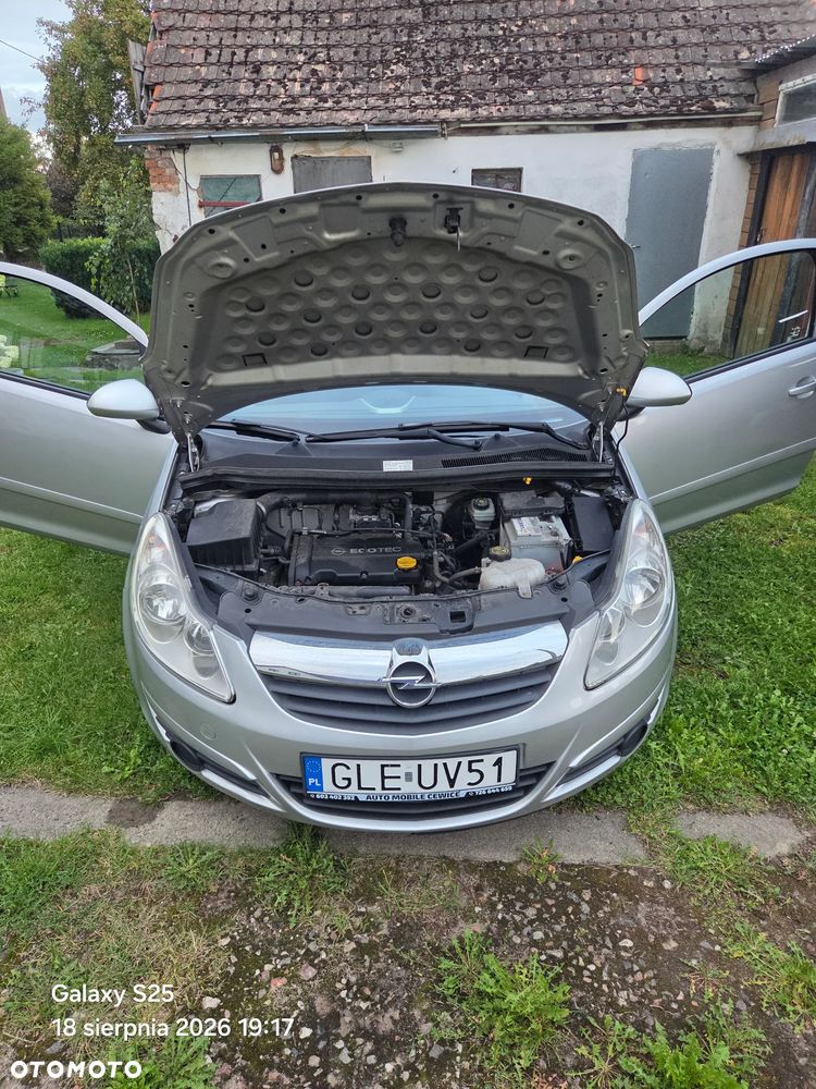Opel Corsa 1.2 16V Silverline - 16