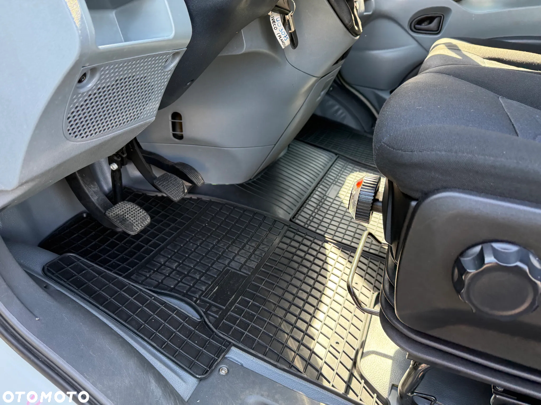 Iveco DAILY 35S18 - 23