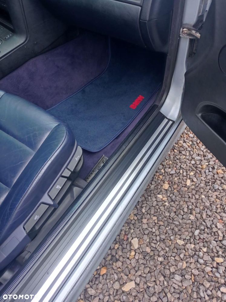 BMW Seria 3 318i - 8