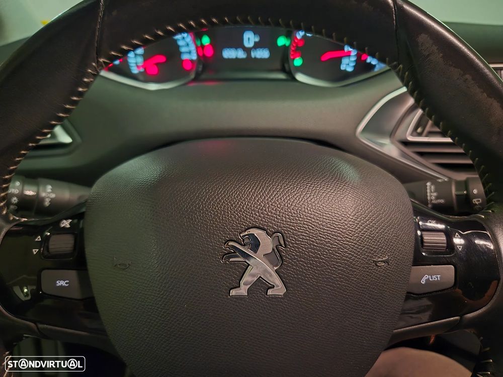 Peugeot 308 SW 1.5 BlueHDi Style - 21