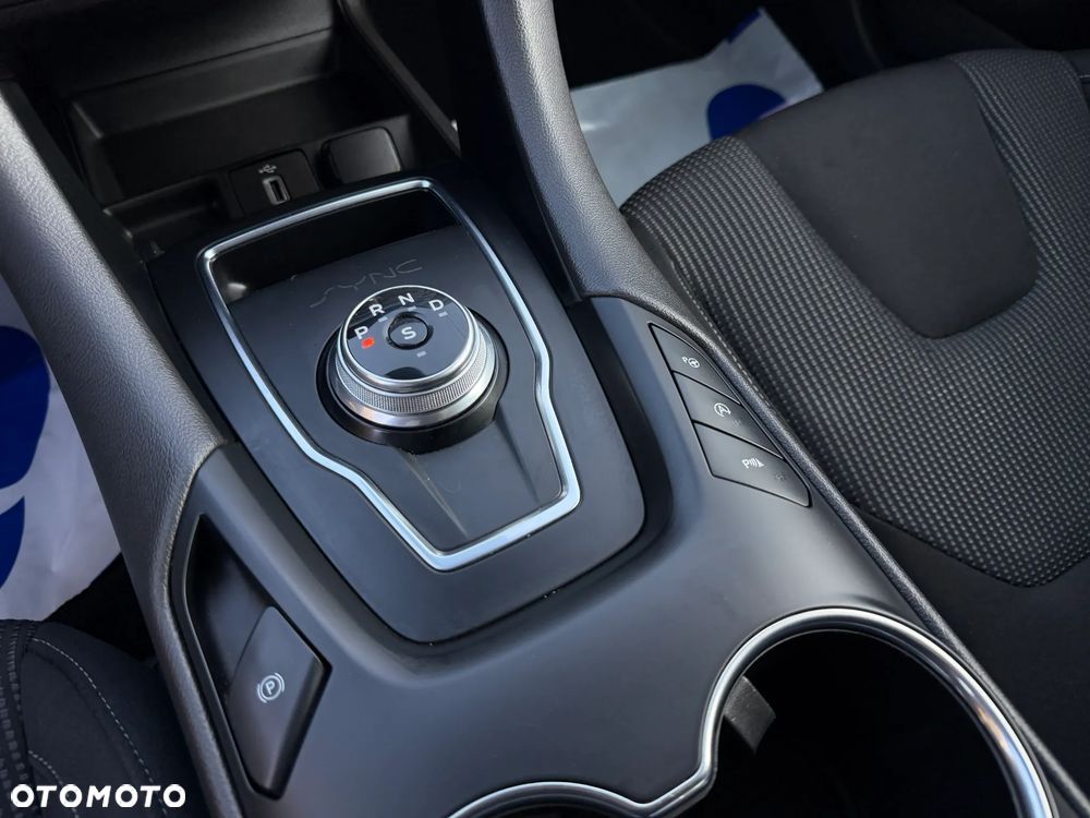 Ford Mondeo SW 2.0 EcoBlue Titanium - 20