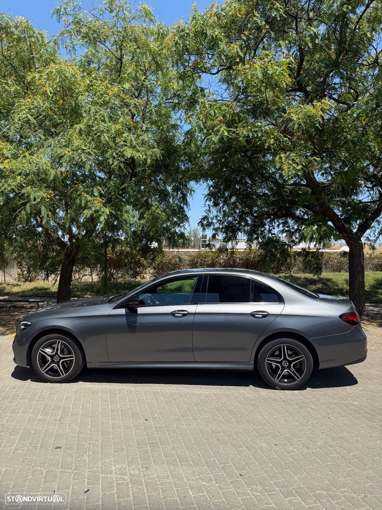 Mercedes-Benz E 300 e Station - 25