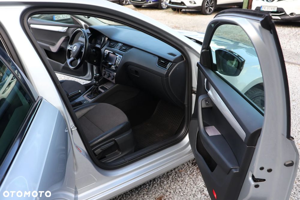 Skoda Octavia 1.4 TSI Ambition - 13