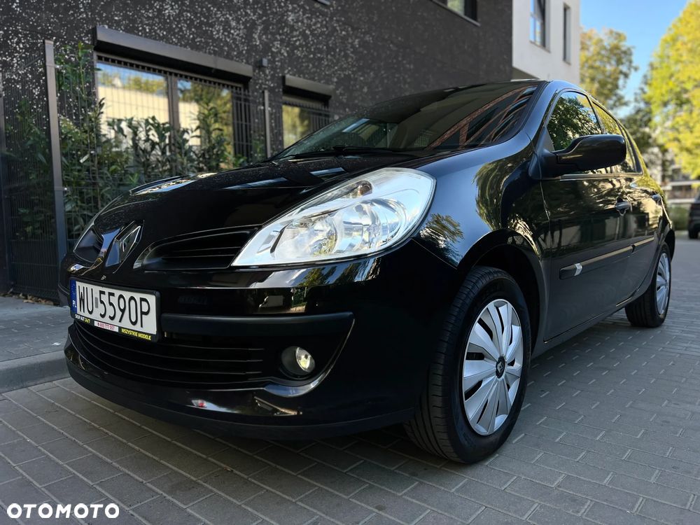Renault Clio - 35