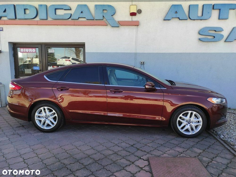 Ford Fusion - 7