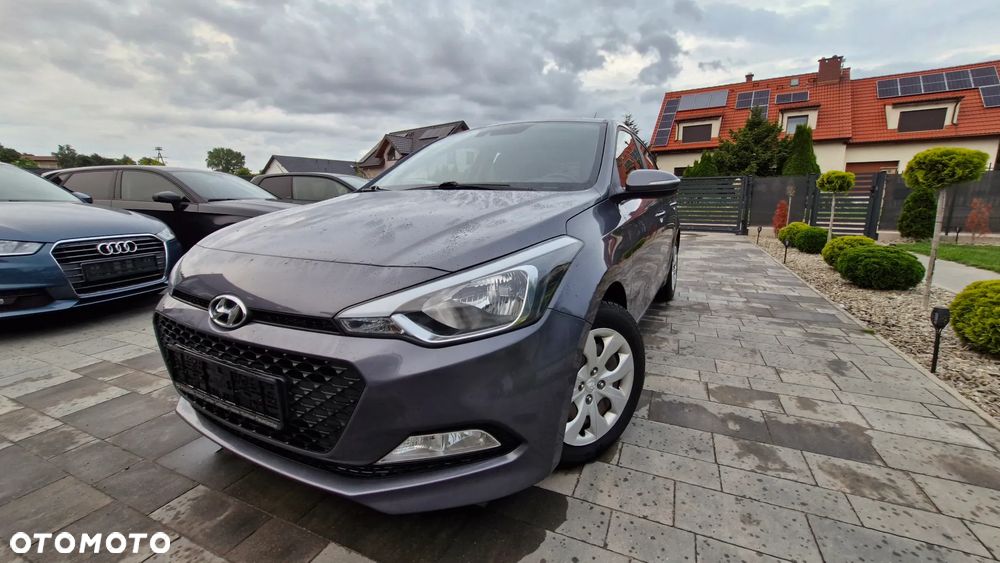 Hyundai i20 1.2 Trend - 2