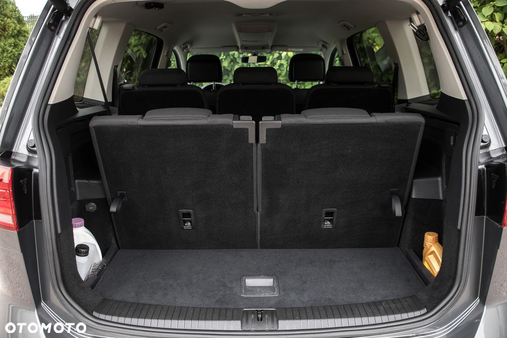 Volkswagen Touran 2.0 TDI BMT Highline - 6