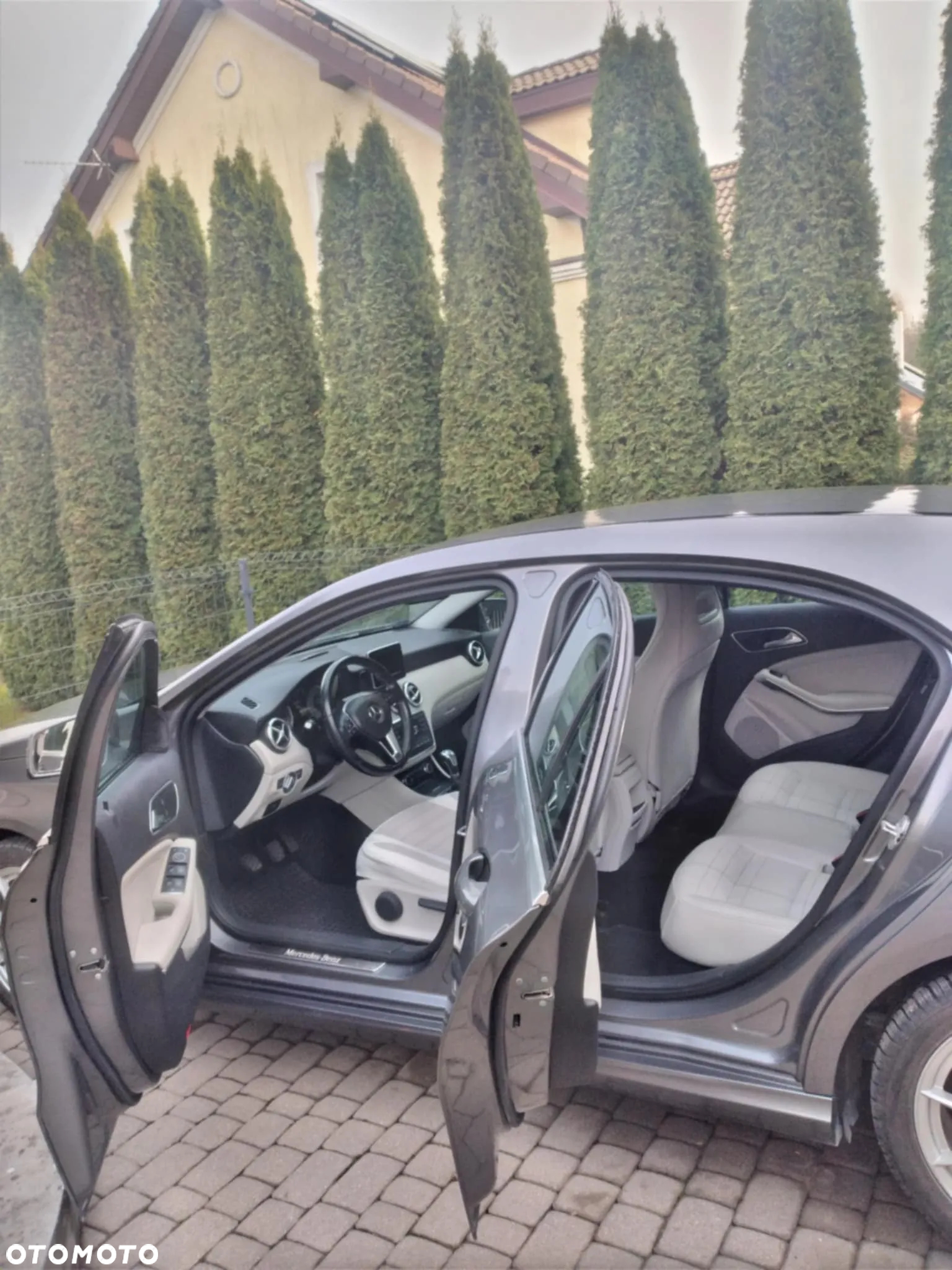 Mercedes-Benz Klasa A 180 (BlueEFFICIENCY) Style - 3