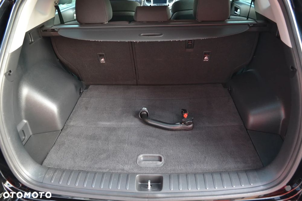 Hyundai Tucson 2.0 CRDi 4WD Automatik Intro Edition - 16